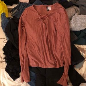 H&M LONG SLEEVE TOP